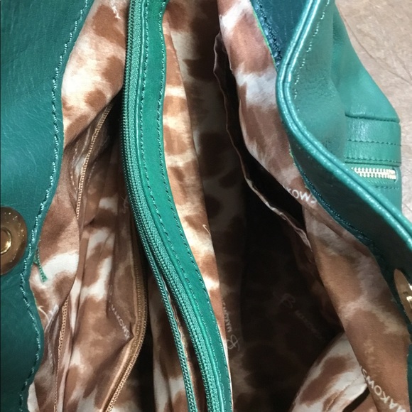 EUC B. MAKOWSKY EMERALD GREEN LEATHER HAND BAG - Picture 4 of 12